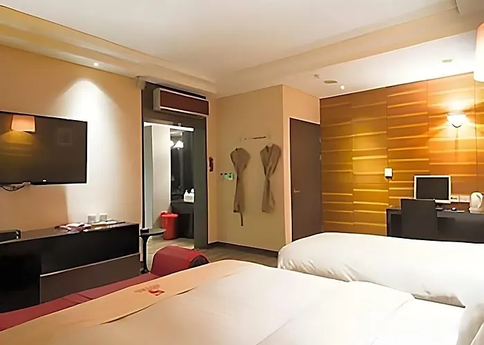 Hotel Life Style S 2*