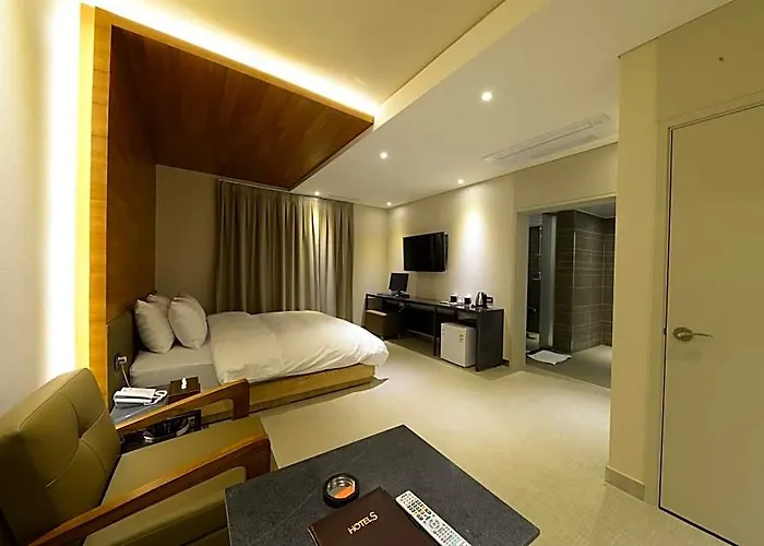 Life Style S Hotel 2*